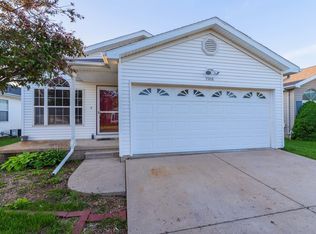 3508 Wegeng Dr, Bloomington, IL