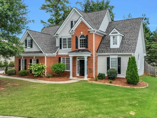 1025 Chippewa Oak Dr, Dacula, GA 30019