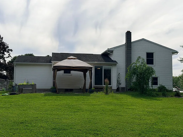 5561 Imperia Ln — Photo 26