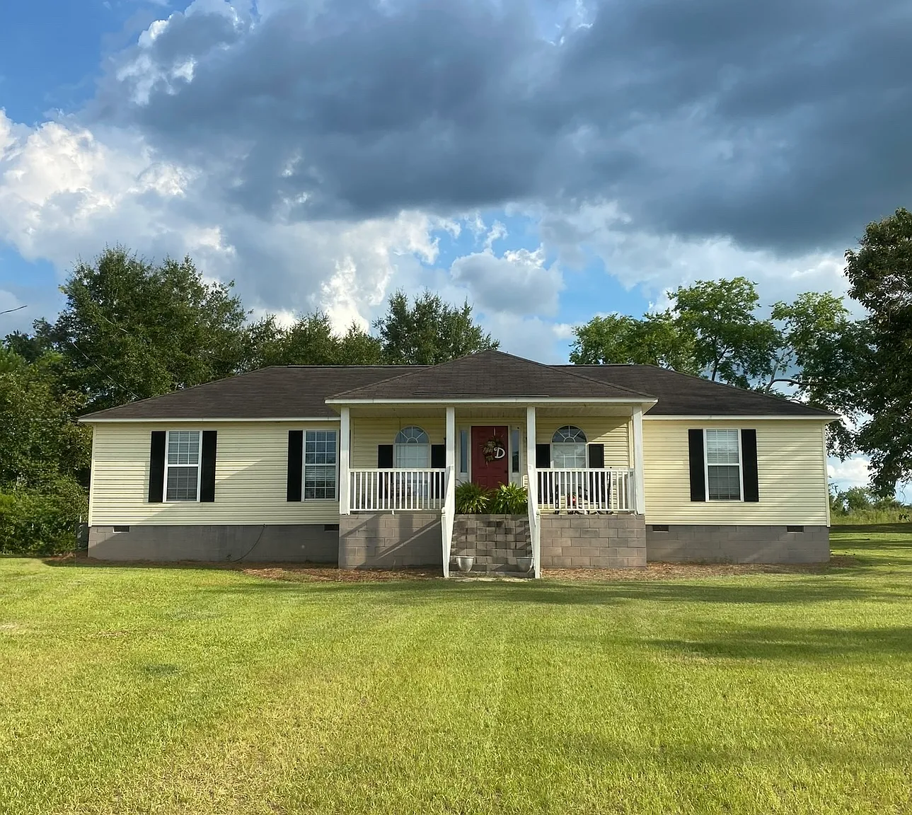 4 bed, 1792 sqft, $1,500 — Photo 2