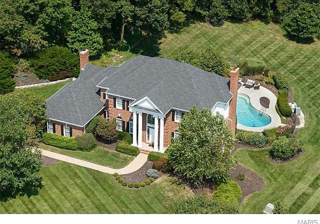 1st image of 13215 Thornfield Ln