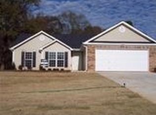 1515 Cardinal Ln, Winder, GA 30680