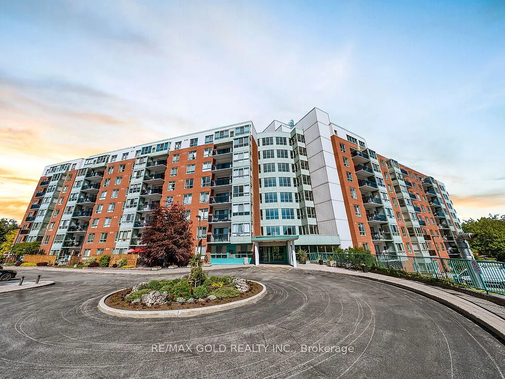 2 bed, $2,595 — Photo 1