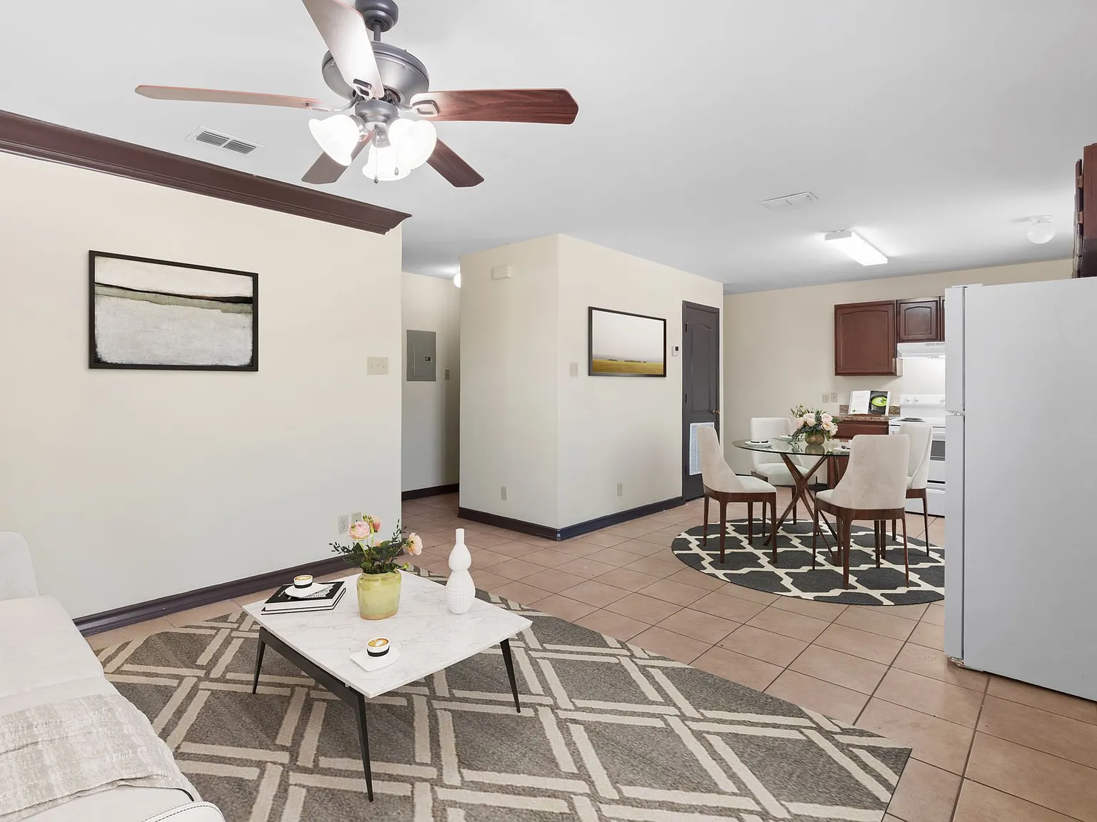 Masterson Condominiums — Photo 3
