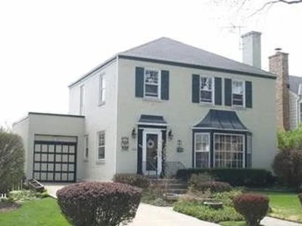 3222 Thayer St, Evanston, IL 60201