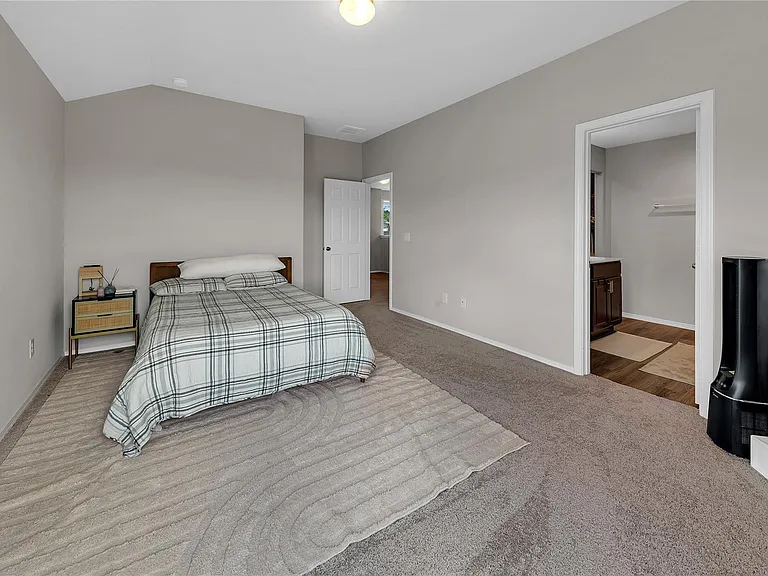 2147 Twisted Cedar Ct — Photo 21