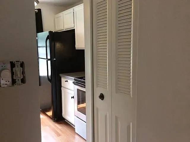 7734 Kingsberry Ct — Photo 20
