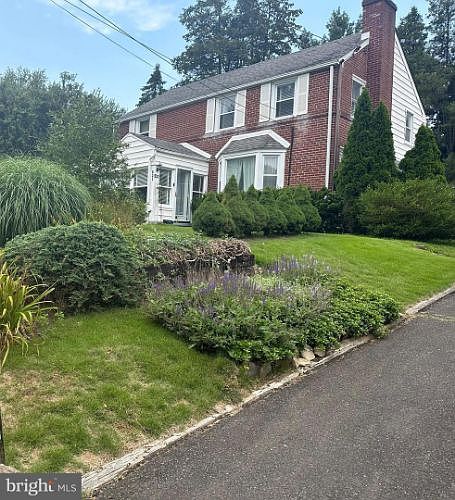 1st image of 531 Bethan Rd