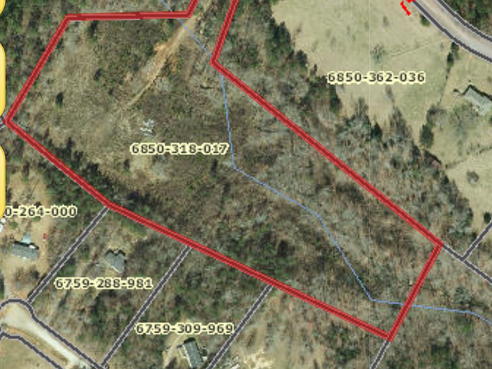 2nd image of 310 Wrenn Rd
