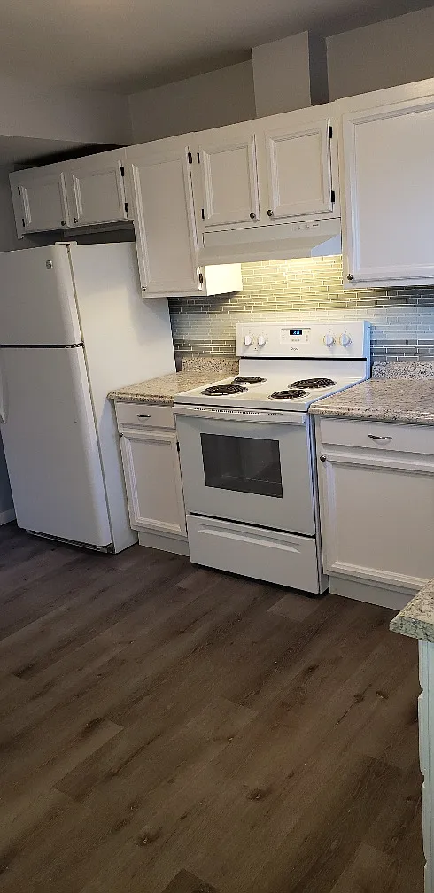 65 Newman Road - D — Photo 4