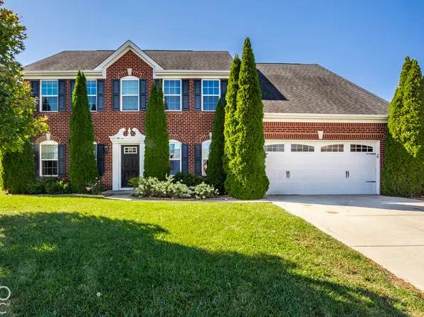 1169 Richmond Ln, Greenwood, IN 46143