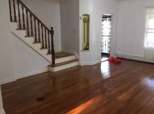 6147 146th Pl, Flushing, NY 11367