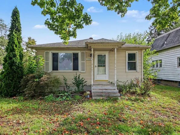 3352 Wilson Ave SW, Grandville, MI 49418