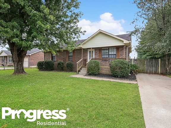 4th image of 2621 Deerpath Dr