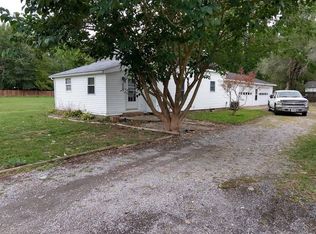 2700 N 16th St, Herrin, IL 62948