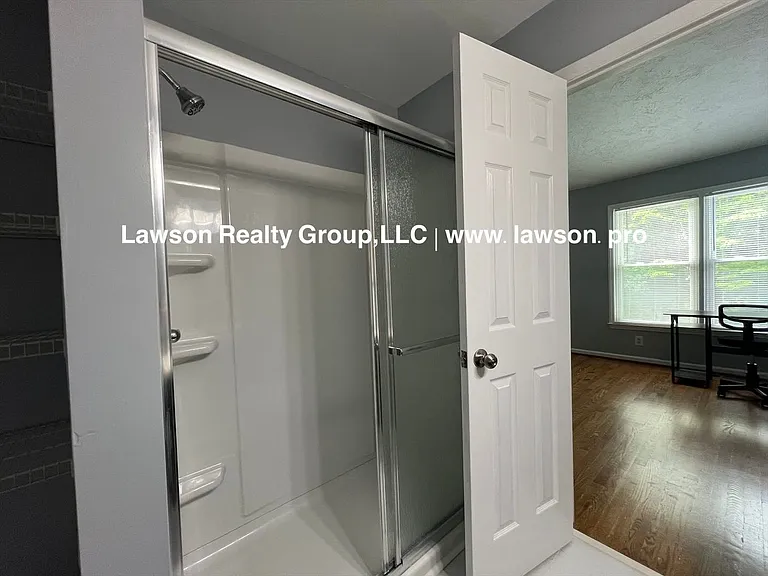 4715 Wembley Pl SW — Photo 33