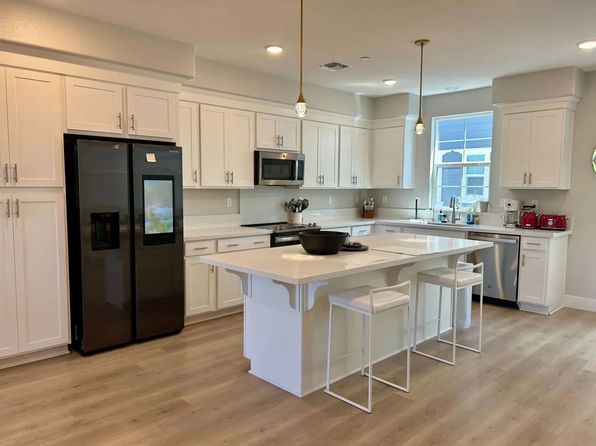 312 Pear Tree Ter Unit C