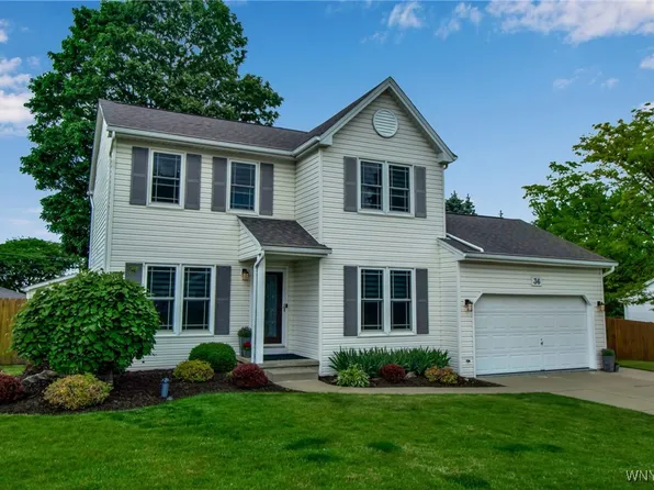 36 Wedgewood Dr, Cheektowaga, NY 14227