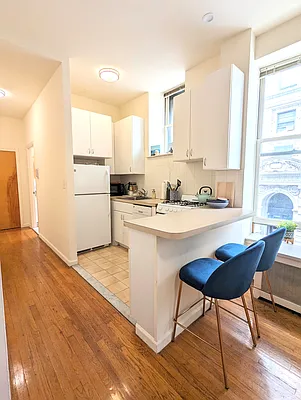 Rented by Manhattan Spaces | media 3