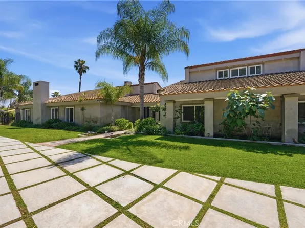 940 N Silent Ranch Dr, Glendora, CA 91741