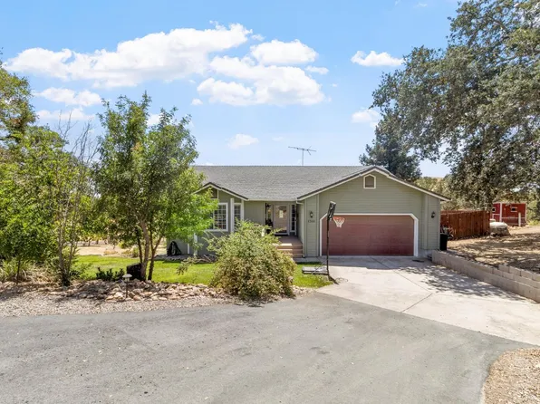 8308 Porter Rd, Valley Springs, CA 95252