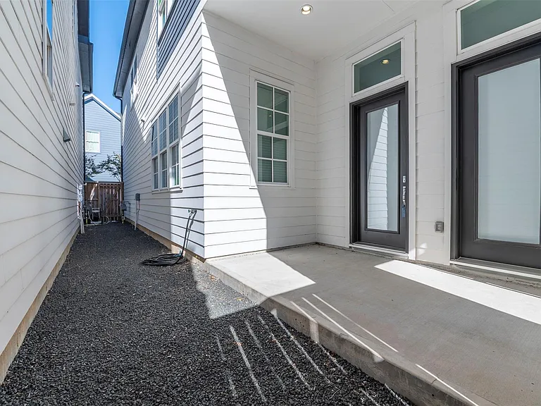 4947 Rusk St — Photo 30