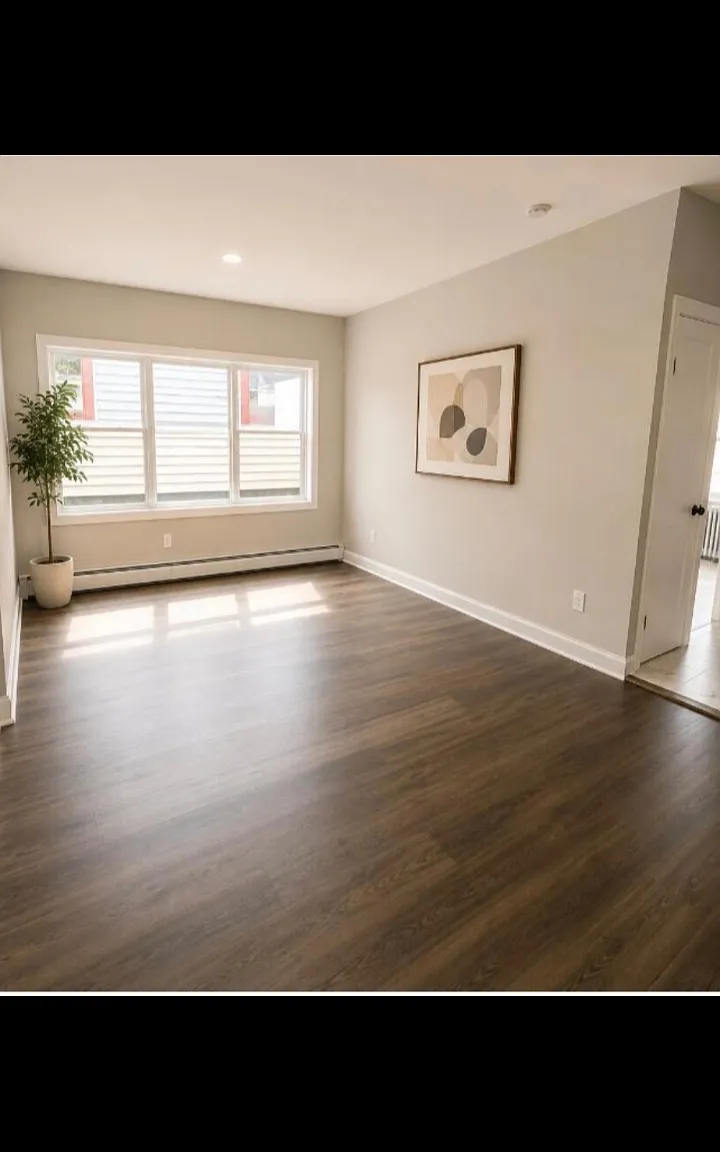 2 bed, $1,850 — Photo 2