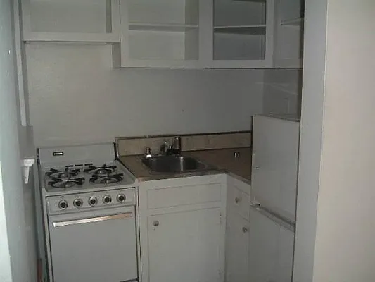 Rented by Level Group | media 32