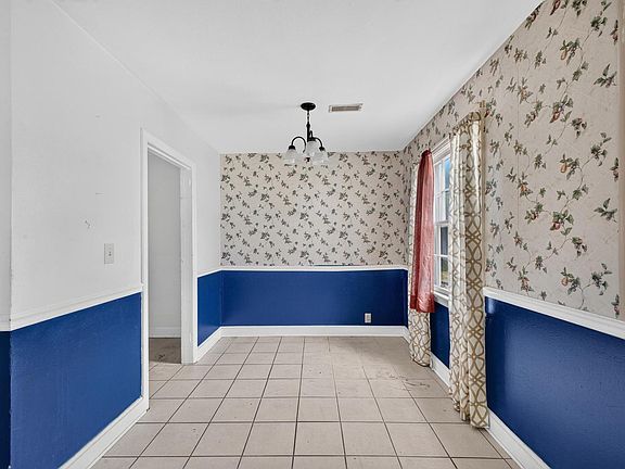 5th image of 904 Brunswick Ln