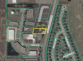 950 S Butterfield Rd, Mundelein, IL 60060