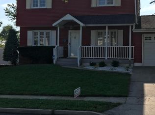 47 Frederick Pl, Old Bridge, NJ 08857