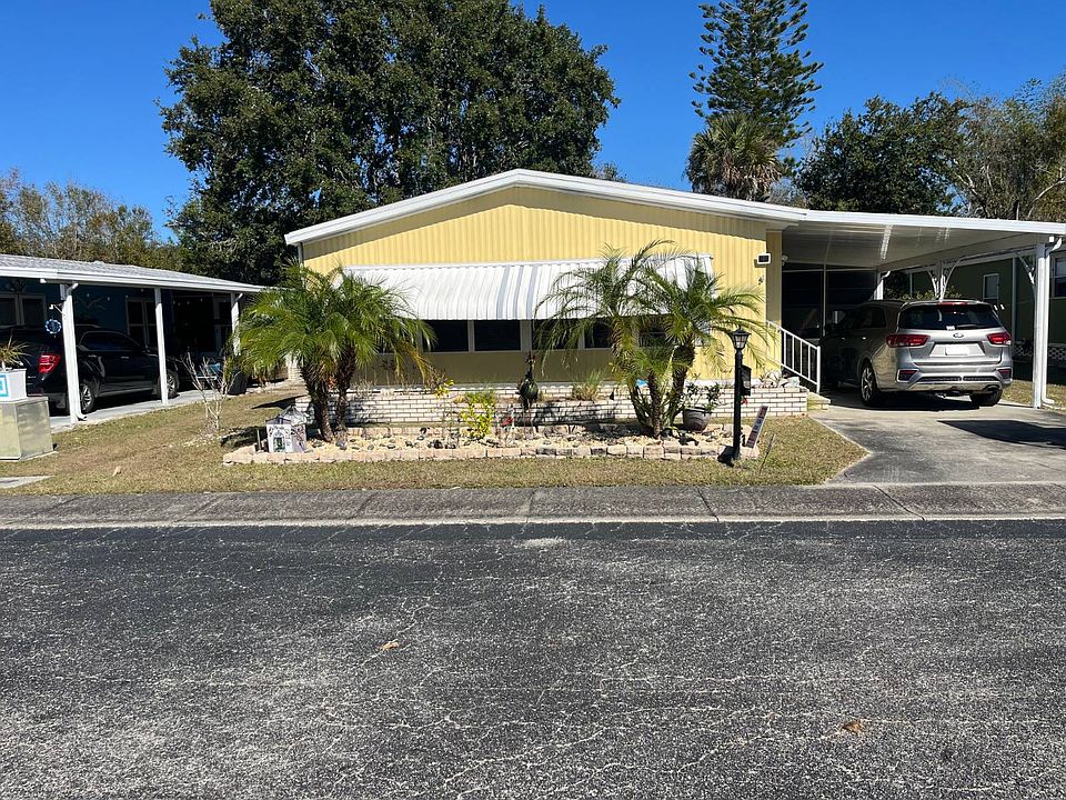 1st image of 15886 Sandy Point Dr #327
