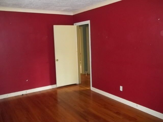 2nd image of 2603 Lakeridge Cir NW