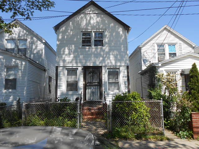 1st image of 146 Street