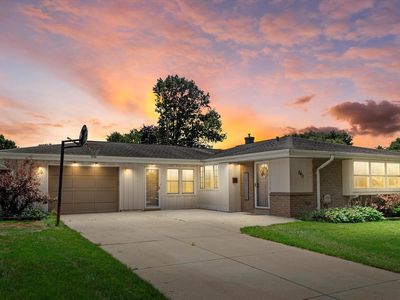 2411 West Henry AVENUE, Milwaukee, WI, 53221