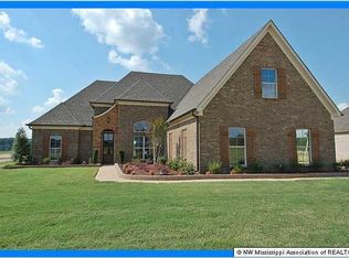 1051 Aquila Cir, Olive Branch, MS 38654