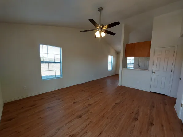 1703 Johnson St #A, Marble Falls, TX 78654