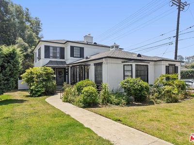 12188 W Sunset Blvd, Los Angeles, CA, 90049