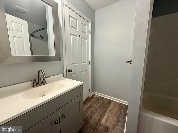 4th image of 46307 Rue Purchase Rd #C