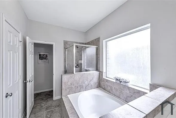 2802 Ridgeglen Ln — Photo 6