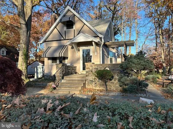 113 S Sycamore Ave, Aldan, PA 19018