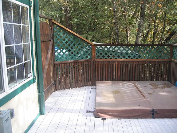 4th image of 11741 Anderson Springs Rd