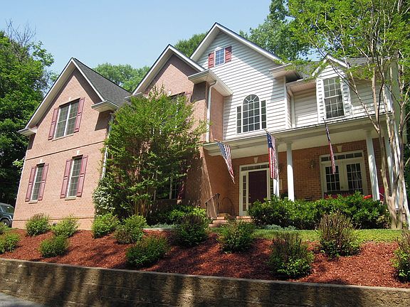 Facing Trolleyline9 trail