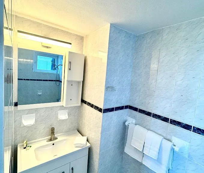 3 Avenida Laguna Gardens Gdn #10J — Photo 9