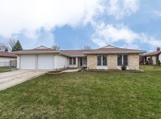 267 Bedford Ln, Bloomingdale, IL 60108