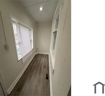 3 bed, $2,000 — Photo 2