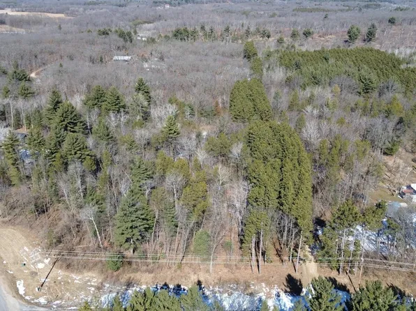 W2806 Dees Rd, Lyndon Station, WI 53944