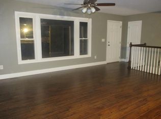 1329 Stumpf Ln, Columbia, IL 62236