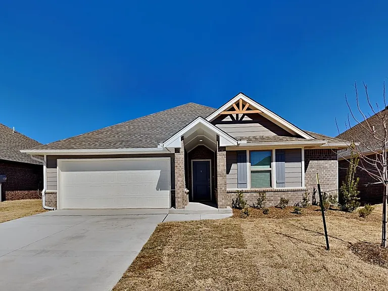 12720 Elba Dr — Photo 2