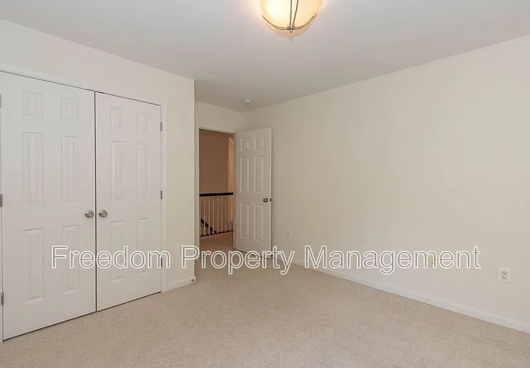4100 Presidential Hill Loop — Photo 33